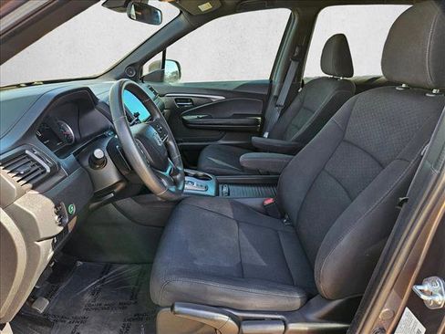 Used 2021 Honda Passport Sport image 21