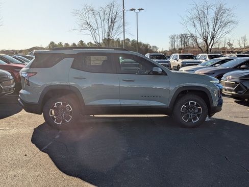 New 2026 Chevrolet Equinox ACTIV w/ Convenience Package III image 9