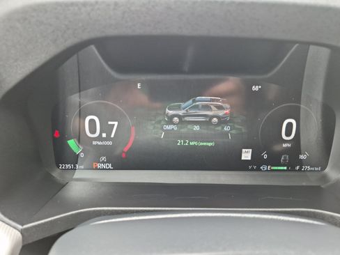Used 2025 Ford Explorer Active RWD image 19