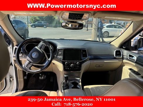 Used 2019 Jeep Grand Cherokee Limited AWD/4WD image 26
