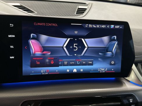 Used 2025 BMW X1 M35i w/ Premium Package AWD/4WD image 21