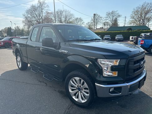 Used 2016 Ford F150 XL w/ Equipment Group 101A Mid image 7