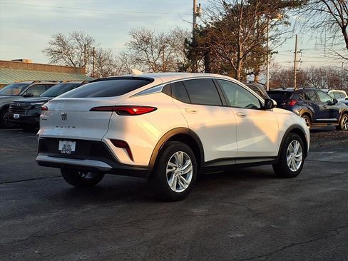 Used 2024 Buick Envista Preferred w/ Convenience I Package image 4