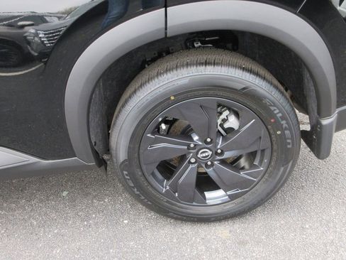 New 2026 Nissan Rogue SV w/ Cold Weather Package FWD image 9