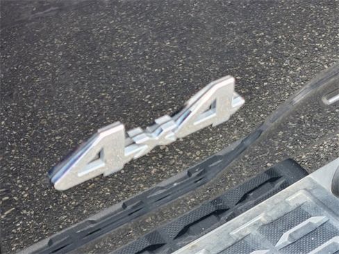 Used 2022 Toyota Tacoma SR image 14