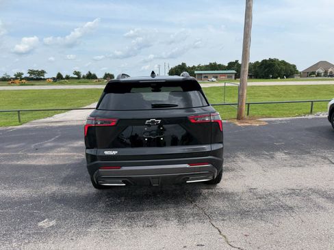New 2025 Chevrolet Equinox ACTIV w/ Safety and Technology Package image 7