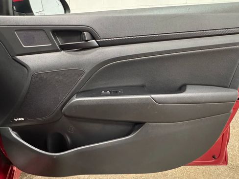 Used 2019 Hyundai Elantra Sport w/ Premium Package 03 image 24