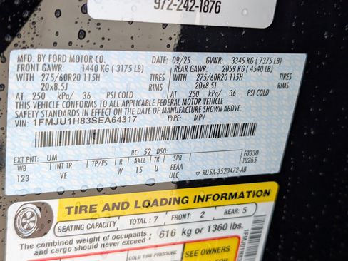 New 2025 Ford Expedition Active image 25