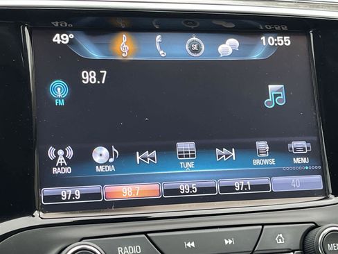 Used 2018 Buick Envision Premium image 20