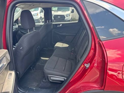 Used 2023 Ford Escape Active w/ Tech Pack #2 AWD/4WD image 10