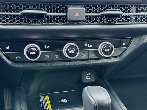 Used 2024 Honda HR-V EX-L image 12