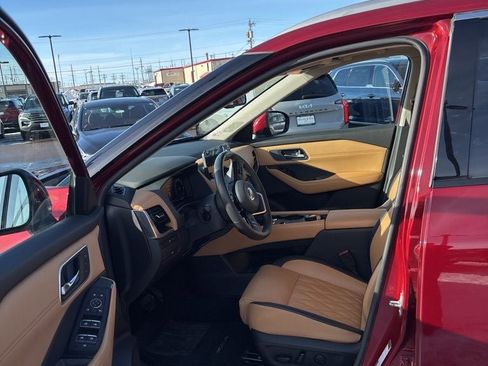 Used 2021 Nissan Rogue Platinum image 13