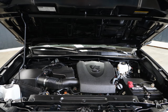 Used 2023 Toyota Tacoma TRD Off-Road AWD/4WD image 50