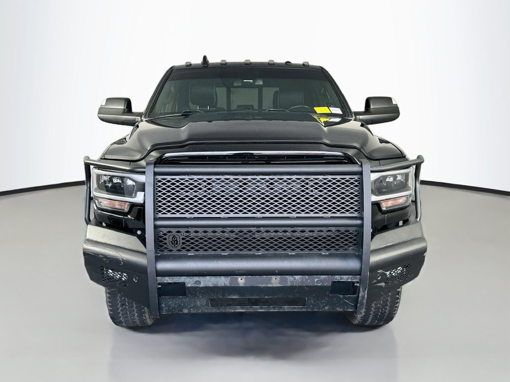 Used 2022 RAM 2500 Laramie w/ Night Edition AWD/4WD image 2