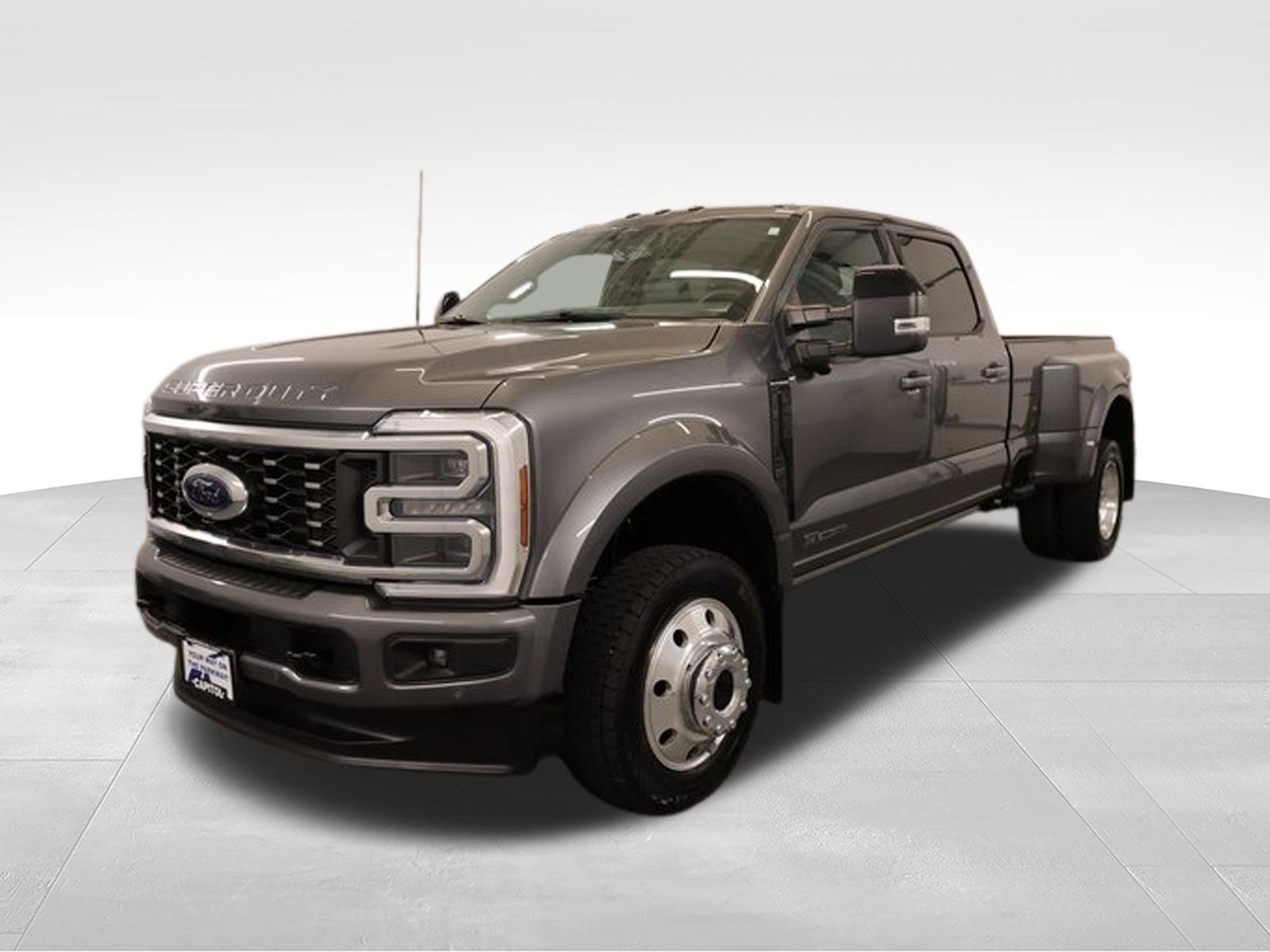 Used 2025 Ford F450 Platinum AWD/4WD image 5
