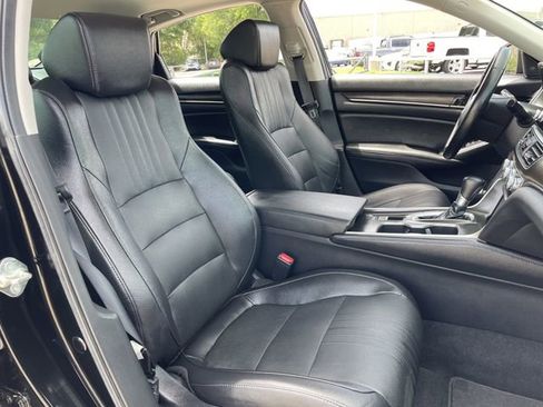 Used 2019 Honda Accord EX-L image 26
