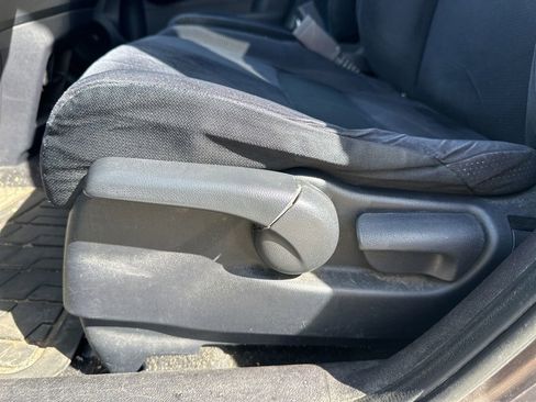 Used 2011 Honda CR-V SE image 17