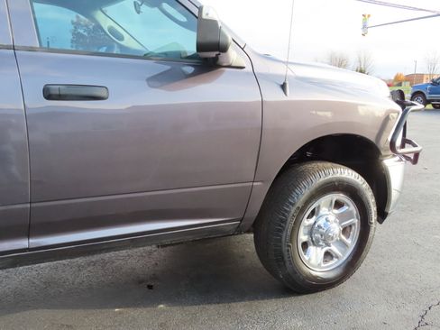 Used 2018 RAM 2500 Tradesman w/ Chrome Appearance Group image 23