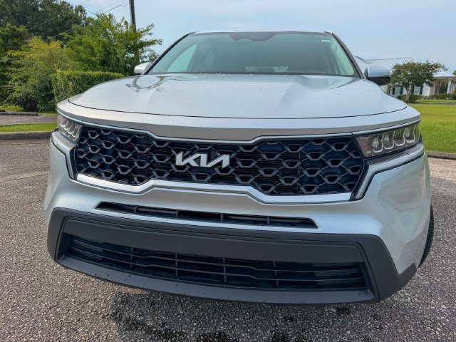 Used 2022 Kia Sorento LX FWD image 7