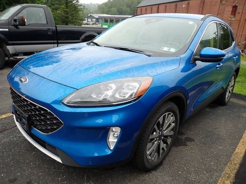 Used 2020 Ford Escape Titanium AWD/4WD image 1