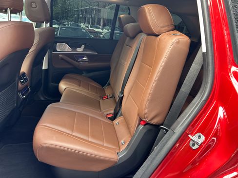 Certified 2024 Mercedes-Benz GLS 450 4MATIC image 42
