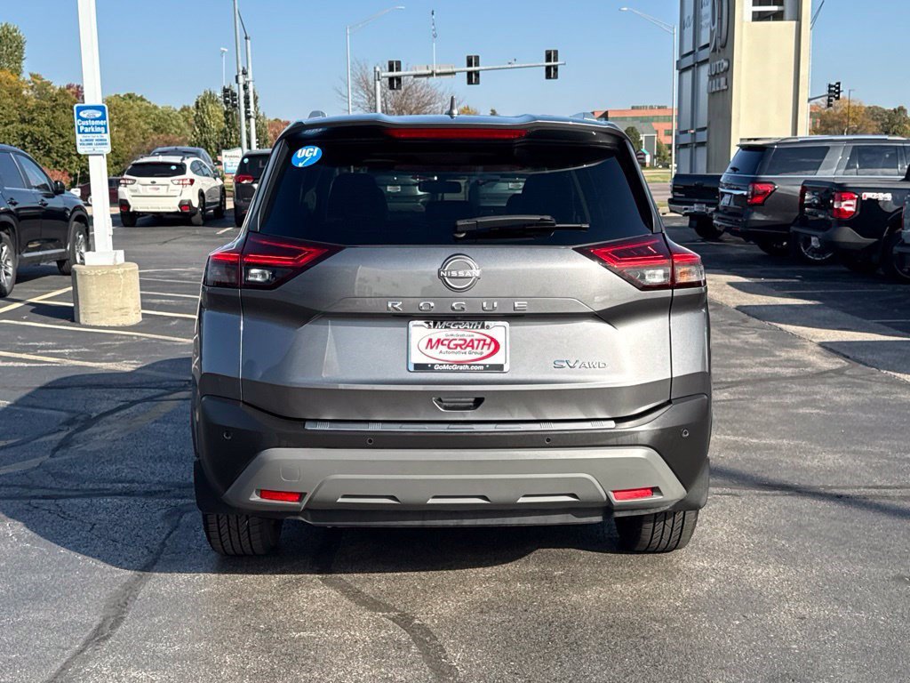 Used 2023 Nissan Rogue SV w/ SV Premium B Package AWD/4WD image 10