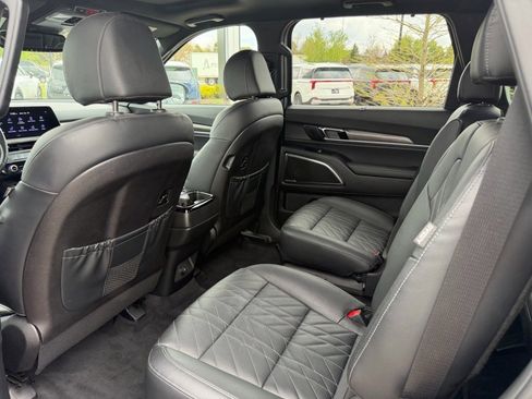 Used 2023 Kia Telluride SX X-Line AWD/4WD image 5