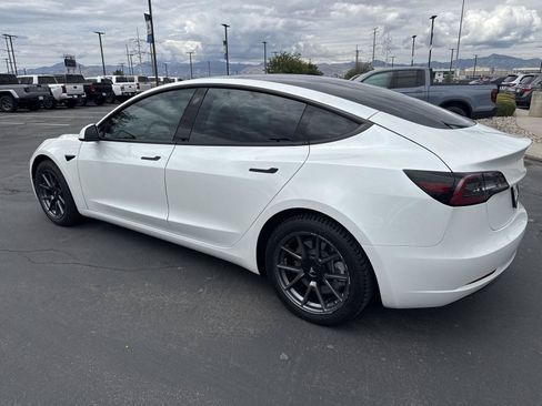 Used 2023 Tesla Model 3 Standard Range RWD image 6