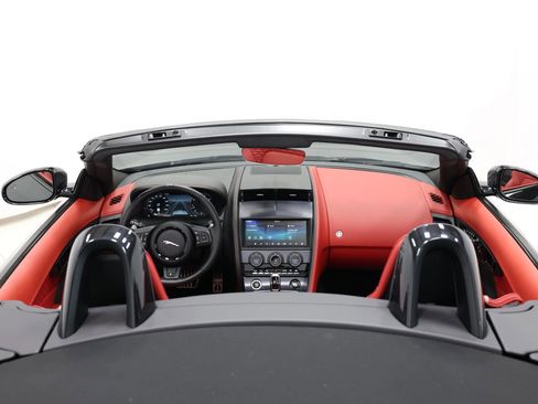 Used 2023 Jaguar F-TYPE R image 41