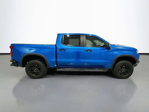 Certified 2022 Chevrolet Silverado 1500 ZR2 w/ Technology Package AWD/4WD image 7