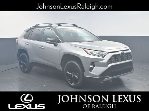 Used 2021 Toyota RAV4 XSE image 3