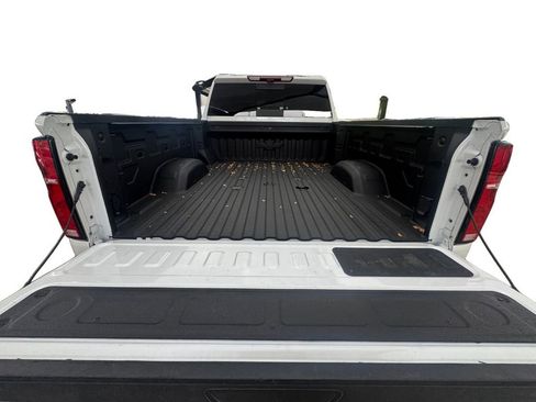 Used 2025 Chevrolet Silverado 2500 High Country w/ Technology Package image 19