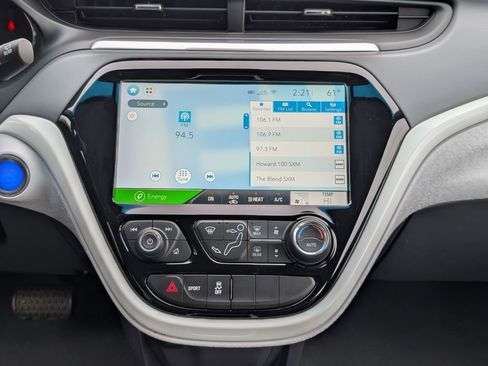 Used 2020 Chevrolet Bolt LT image 25