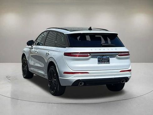 New 2025 Lincoln Corsair Reserve w/ Equipment Group 202A FWD image 6