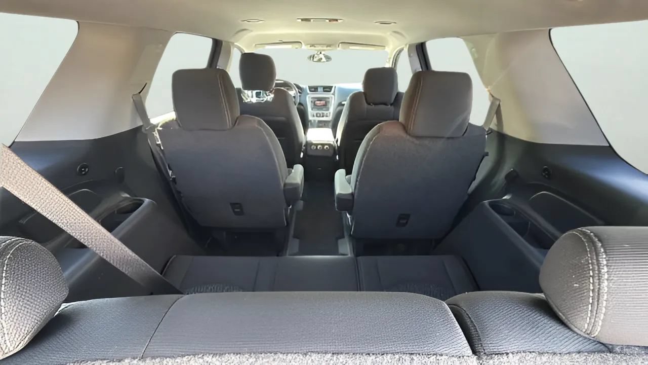 Used 2014 GMC Acadia SLE FWD image 7