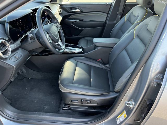 Certified 2024 Chevrolet Trax ACTIV w/ Sunroof Package FWD image 26