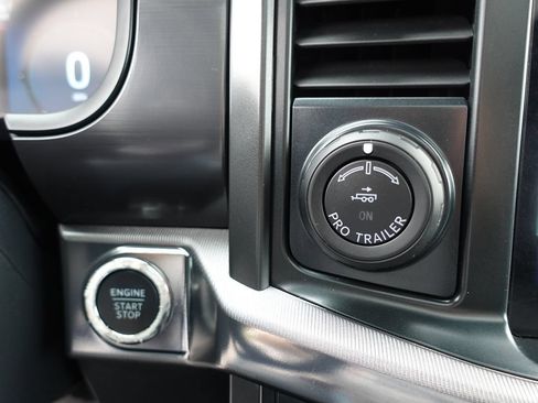 Used 2024 Ford F150 Lariat AWD/4WD image 54