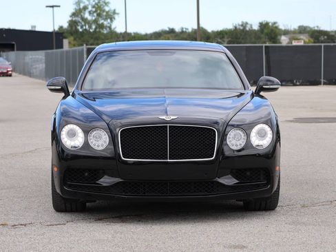 Used 2017 Bentley Flying Spur S V8 AWD/4WD image 2