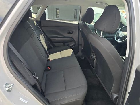 Used 2025 Hyundai Kona SEL AWD/4WD image 13