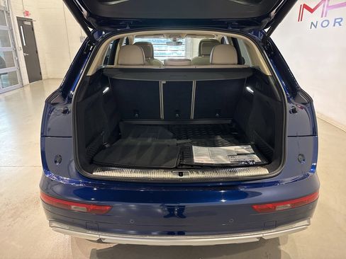 Used 2021 Audi Q5 Prestige image 37