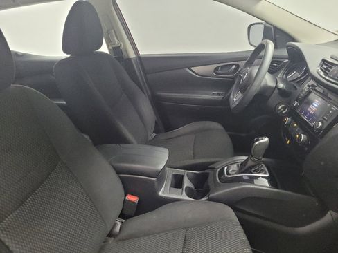 Used 2019 Nissan Rogue Sport S w/ Appearance Package FWD image 21