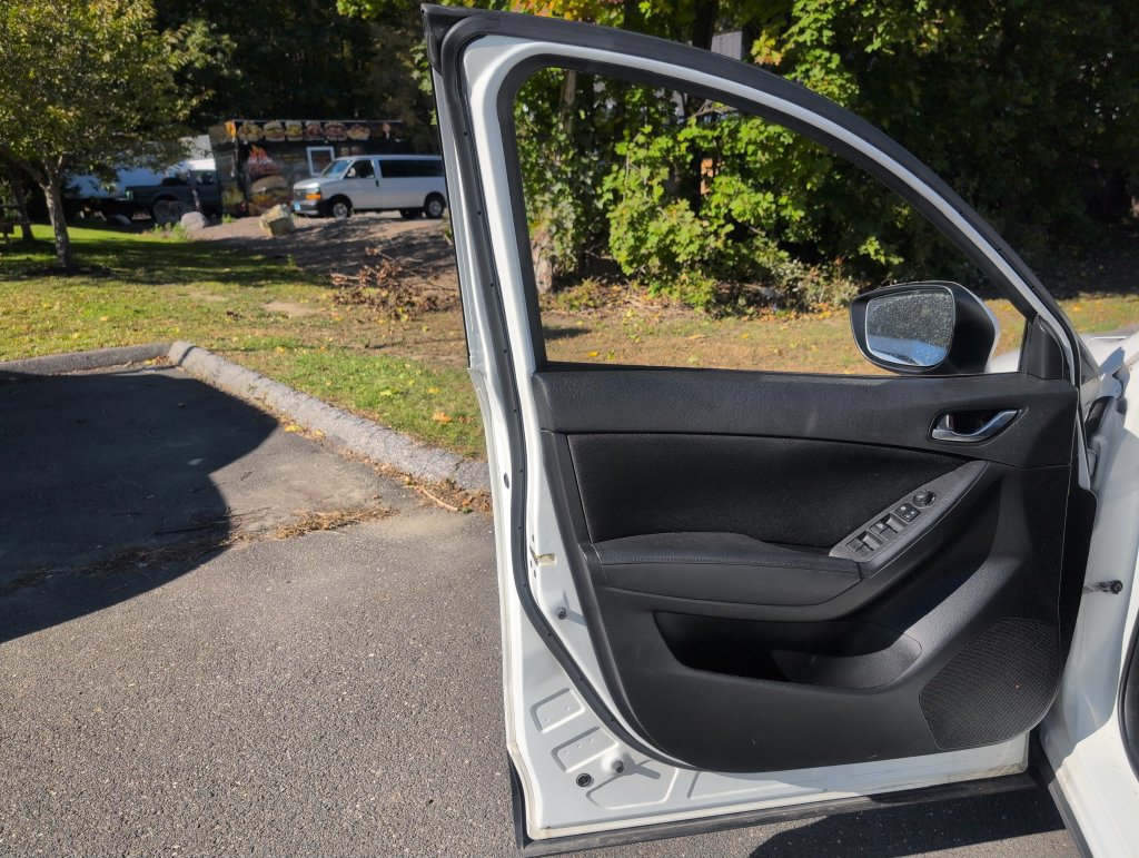 Used 2016 MAZDA CX-5 Sport AWD/4WD image 11