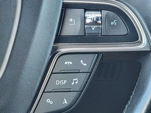 Used 2019 Lincoln Nautilus Reserve AWD/4WD image 34
