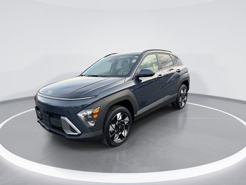Certified 2024 Hyundai Kona SEL image 4