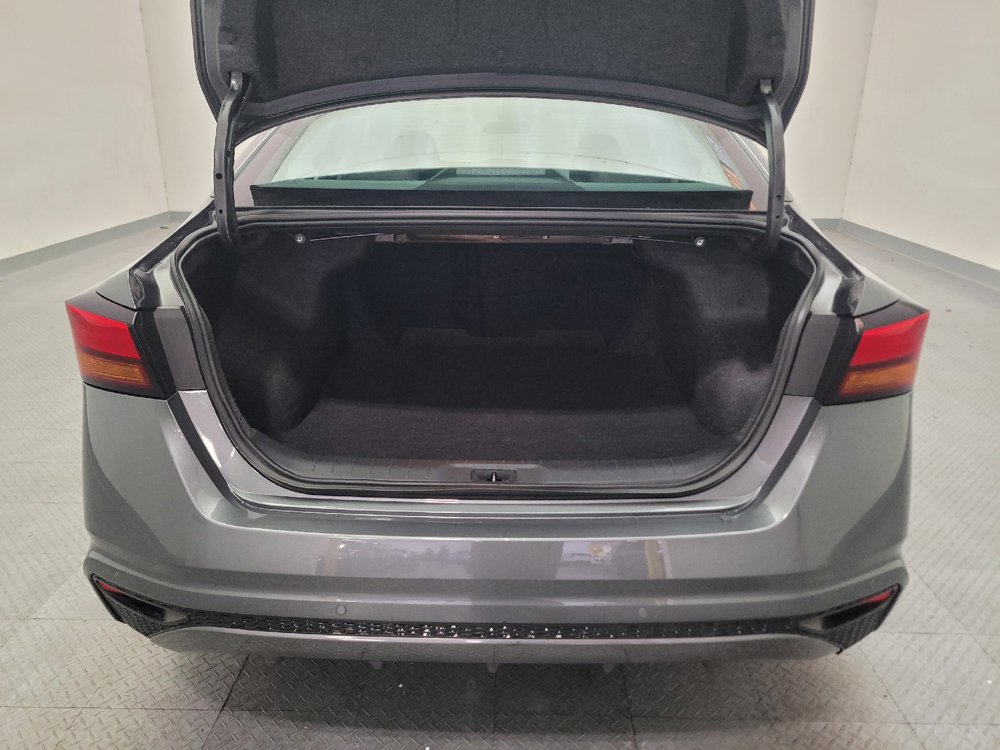 Used 2025 Nissan Altima 2.5 S FWD image 29