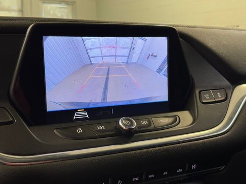 Used 2019 Chevrolet Blazer LT image 40