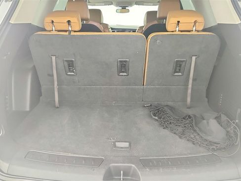 Used 2019 Buick Enclave Essence image 37