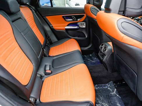 Certified 2023 Mercedes-Benz GLC 300 image 18