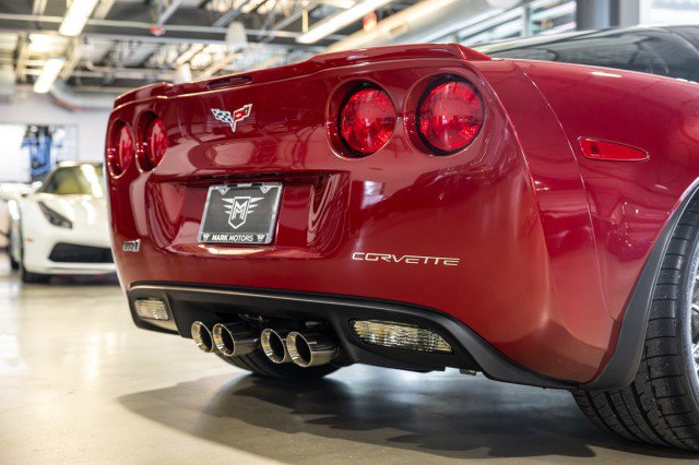 Used 2010 Chevrolet Corvette ZR1 w/ Preferred Equipment Group RWD image 19
