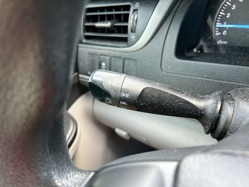 Used 2014 Toyota Camry FWD image 19